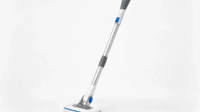OXO Good Grips Extendable Tub and Tile Scrubber Review: Worth It for Bathrooms?