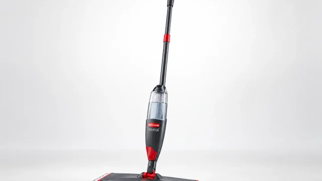 Rubbermaid Reveal Spray Mop Review: A Better Everyday Mop?